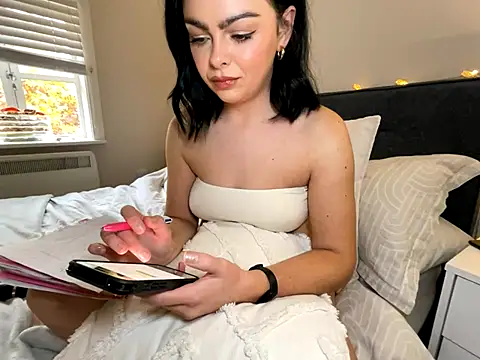 FrancescaXO online show from 11-03-25, 02:40