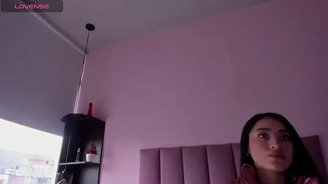 violet myerrs online show from 10-08-25, 12:36