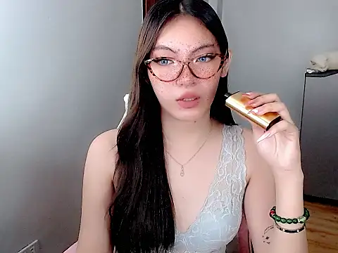 Miss hornydolly online show from 03-16-26, 01:11