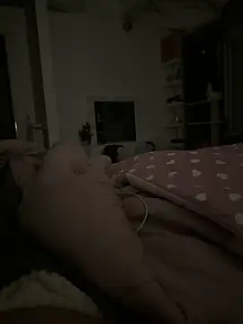 Carloeugenio6 online show from 10-05-25, 12:20