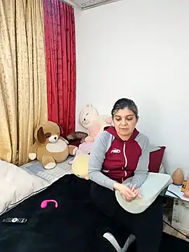 queemking online show from 02-23-26, 08:06