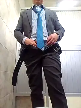 Snapshot of hotmanxxx84 chatting on 09-08-25, 10:20 hotmanxxx84 online show from 09-08-25, 10:20