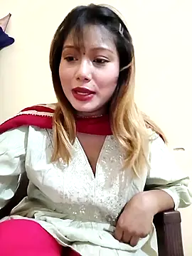 alexa cam44 online show from 10-04-25, 07:34