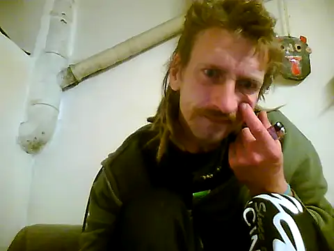 Snapshot of KokosMartin chatting on 09-15-25, 09:15 KokosMartin online show from 09-15-25, 09:15