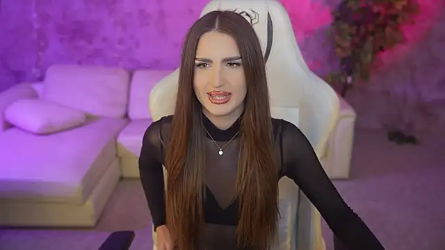 Snapshot of Goldie_Flame chatting on 09-08-25, 10:42 Goldie Flame online show from 09-08-25, 10:42