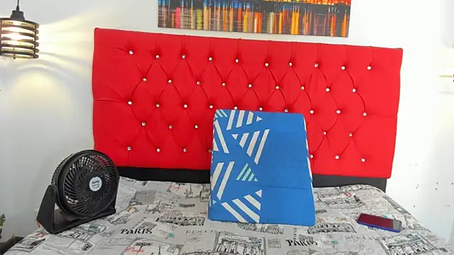 carolinacrus01 online show from 11-06-25, 04:08