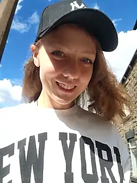 Eveline Beauty Kitty online show from 09-09-25, 02:16