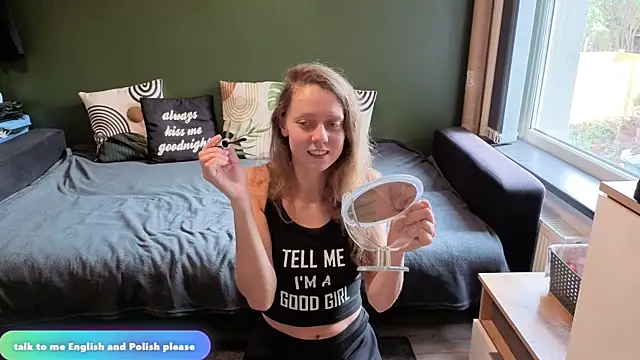 Eveline Beauty Kitty online show from 10-04-25, 03:10