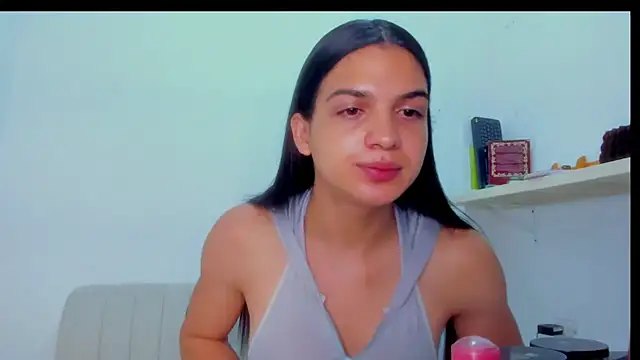 ISA BELLA VZL online show from 04-07-26, 06:41