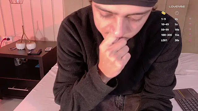 juliie star online show from 02-21-26, 03:40