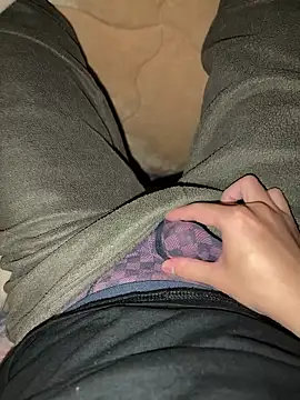 Snapshot of rrrrrriyyffhyeeee chatting on 03-20-26, 04:45 rrrrrriyyffhyeeee online show from 03-20-26, 04:45