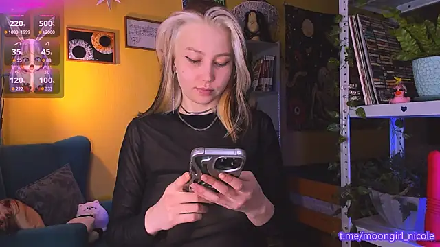 Nicole matt online show from 11-23-25, 08:19