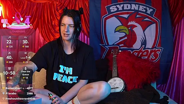 Sookie Soxxxe online show from 10-19-25, 11:00