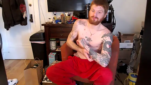 Snapshot of Magnetic127 chatting on 04-08-26, 09:26 Magnetic127 online show from 04-08-26, 09:26