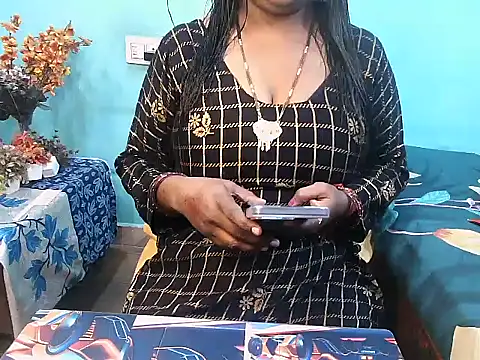 PREETI BABY online show from 10-24-25, 05:04