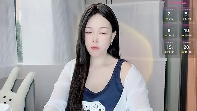 Snapshot of Bella_Ava chatting on 11-13-25, 06:56 Bella Ava online show from 11-13-25, 06:56