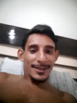 EuEnzo1 online show from 04-22-26, 05:54