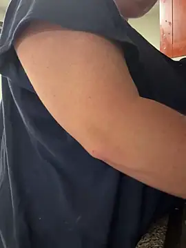 kittenxd4 online show from 09-08-25, 10:53