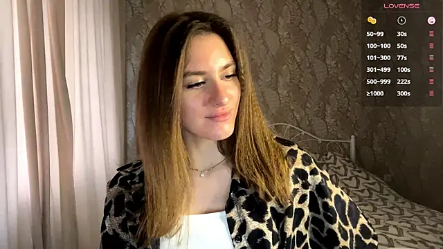 Snapshot of miainheat chatting on 12-21-25, 09:05 miainheat online show from 12-21-25, 09:05