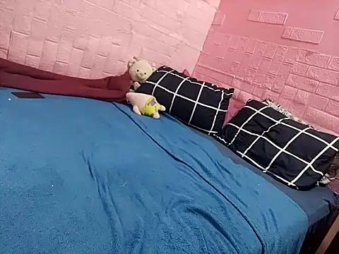 Kellye hotTs online show from 02-07-26, 04:49