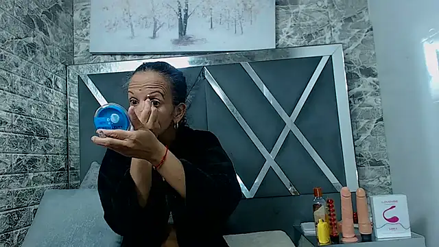 YanetRose online show from 09-09-25, 03:17