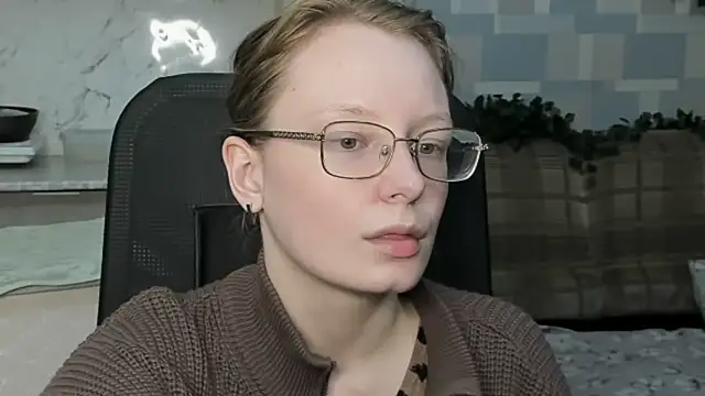 Rommia online show from 10-29-25, 06:31