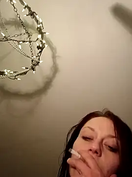 Snapshot of SweetnessSugar chatting on 10-25-25, 01:51 SweetnessSugar online show from 10-25-25, 01:51