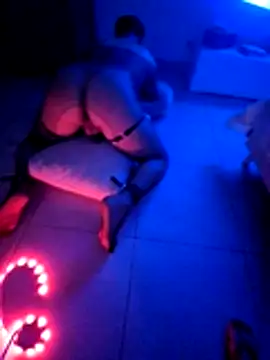 Soumis06000 online show from 04-21-26, 08:55