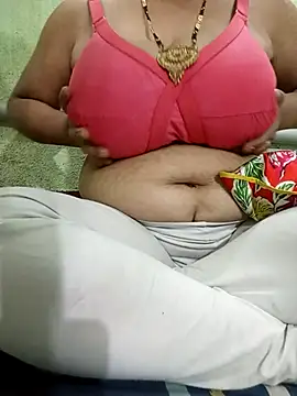 chocobbsneha567 online show from 12-15-25, 03:44