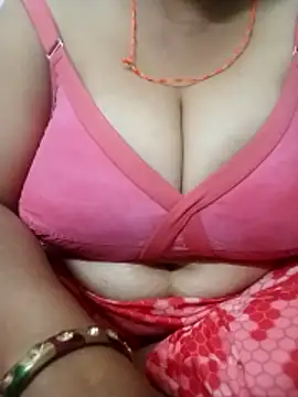 Snapshot of chocobbsneha567 chatting on 03-15-26, 10:32 chocobbsneha567 online show from 03-15-26, 10:32