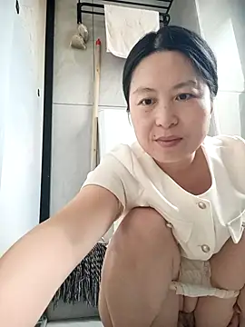 chengcheng12 online show from 09-25-25, 12:36