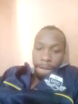 Snapshot of KingBonga chatting on 09-18-25, 06:26 KingBonga online show from 09-18-25, 06:26