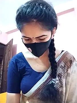 Snapshot of Prionti- chatting on 09-19-25, 04:03 Prionti- online show from 09-19-25, 04:03