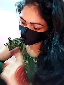 Snapshot of Prionti- chatting on 10-19-25, 04:02 Prionti- online show from 10-19-25, 04:02