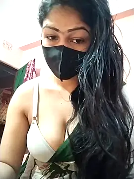 Snapshot of Prionti- chatting on 11-18-25, 03:12 Prionti- online show from 11-18-25, 03:12