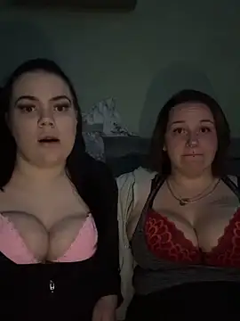 Snapshot of Shellybttn chatting on 03-27-26, 10:09 Shellybttn online show from 03-27-26, 10:09