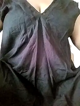 Ponds beauty online show from 09-23-25, 03:53