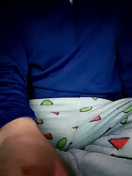 111owo111 online show from 11-08-25, 04:51