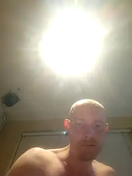 Snapshot of piercingpik chatting on 05-24-26, 10:15 piercingpik online show from 05-24-26, 10:15