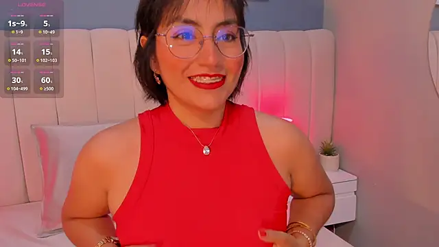 Snapshot of naty_bush chatting on 09-24-25, 07:39 naty bush online show from 09-24-25, 07:39