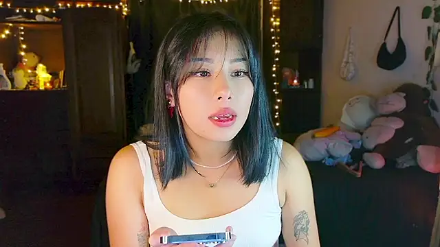 Shisuku Sophi online show from 05-17-26, 05:38
