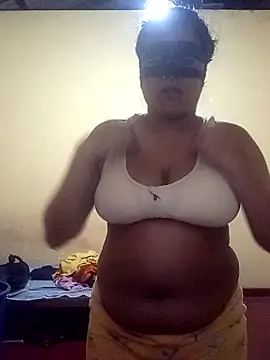 Snapshot of Imarsha chatting on 07-26-26, 02:53 Imarsha online show from 07-26-26, 02:53