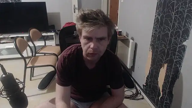 Snapshot of Ahriman58 chatting on 01-12-26, 07:35 Ahriman58 online show from 01-12-26, 07:35