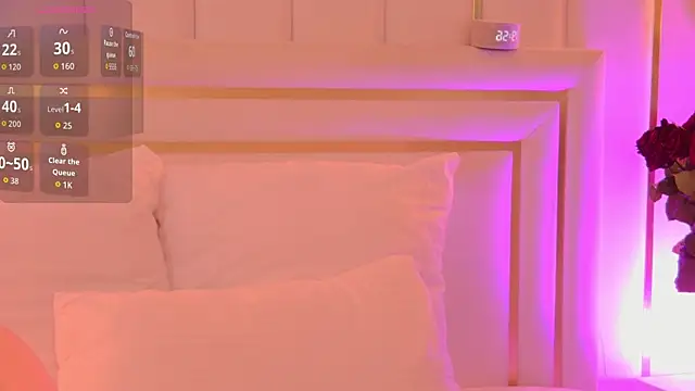 NancySmitts online show from 04-07-26, 03:56