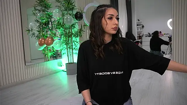 EmmaBlanco online show from 11-08-25, 08:29