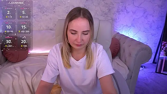 SofieBloom online show from 09-13-25, 11:04