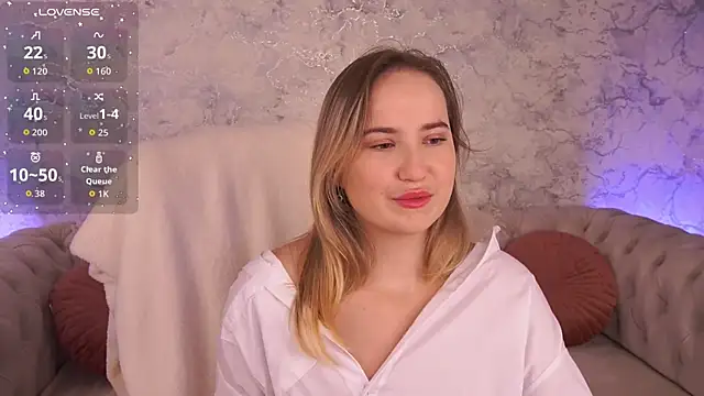 SofieBloom online show from 10-07-25, 10:51