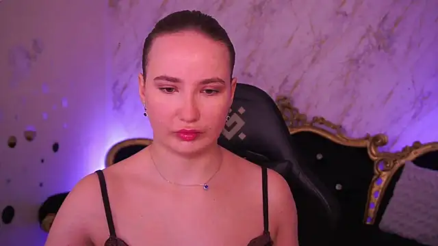 SofieBloom online show from 03-31-26, 02:50