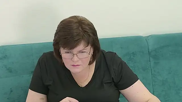 Snapshot of Sandra_Sunrise chatting on 10-29-25, 09:44 Sandra Sunrise online show from 10-29-25, 09:44