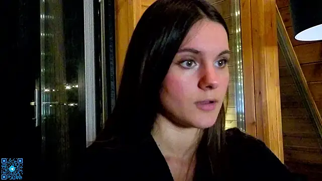 Snapshot of chloemilka chatting on 05-23-26, 06:01 chloemilka online show from 05-23-26, 06:01